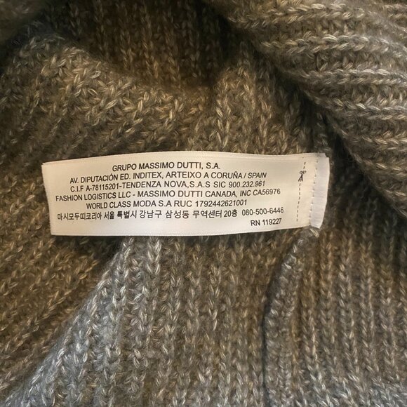Massimo Dutti Ribbed Knit sweater thick knit turtleneck Italian yarn size small - Picture 6 of 11
